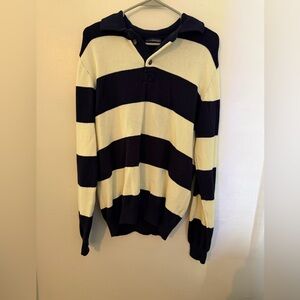 BRANDY MELVILLE quarter button sweater